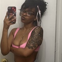 celestemarie_80's Avatar Pic