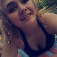 candylanes' Offline Chat Room