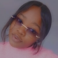 FlirtyKeylie webcam model