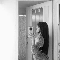 april_moon15 webcam model
