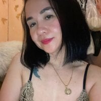 KissHott webcam model