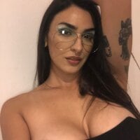 iamjadefoxy model avatar