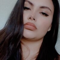 Danika_Jayne's Offline Chat Room