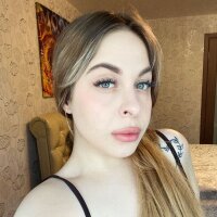 ChloeTung fully nude on webcam for live porn video chat
