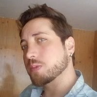 erickestevez's Offline Chat Room