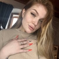 Lulu_Javanchy's Offline Chat Room