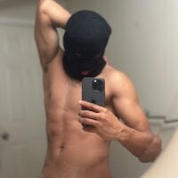 Model cubanpapi_555