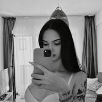 Blueeheart webcam model