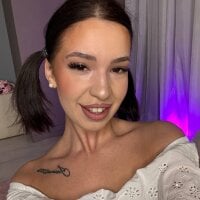 TiffanyJaye's Webcam Show