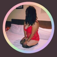 Esmesweet418@xh's Offline Chat Room