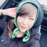 Sophietherapy's Offline Chat Room