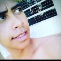 SUPERLUISKA__ model avatar
