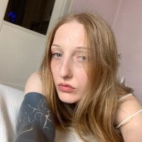 sweet_little_angel_'s Avatar Pic