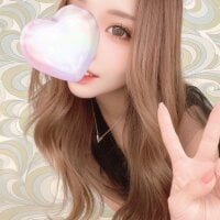 mika_07 Adlı Modelin Çevrimdışı Sohbet Odası