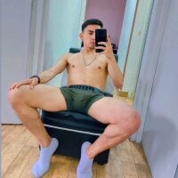 richartandroberto's Offline Chat Room