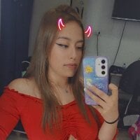 dacotaevans model avatar
