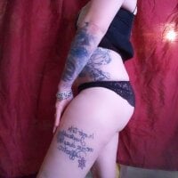 GILF84's Offline Chat Room