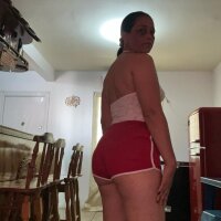 Milfsofiaa's Avatar Pic