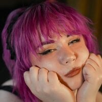 Angel-Lewd-Cake webcam