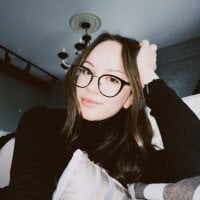 Eva_kinkystudent webcam model