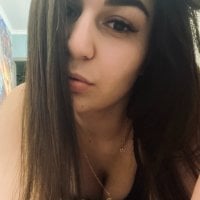 Roksann 个人资料图片