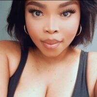 MadamPinky webcam model