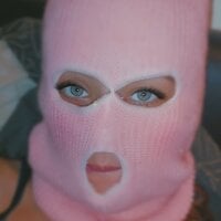 chienne06's Offline Chat Room