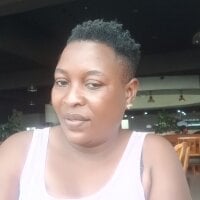 Flora_FentyXYZ's Offline Chat Room