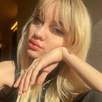 eva_sexxxsirens webcam model