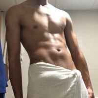 Casal_blowjob অফলাইন চ্যাট রুম