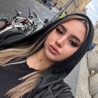 itslanacherry webcam