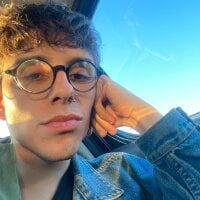 f3lifeliz's Avatar Pic