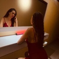 SamanttaMilf webcam model