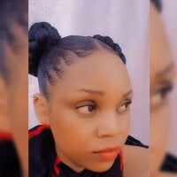 Sexie_Ella's Offline Chat Room