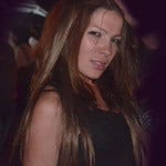 angelinono's Offline Chat Room