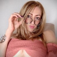 linda_ovalles webcam model