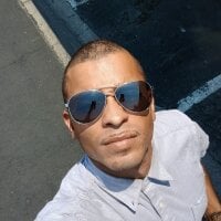 SQUIRTDr702's Offline Chat Room