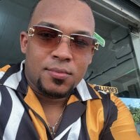 magnateflow model avatar