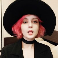 Pink_P0ison's Offline Chat Room