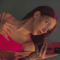 Girl-nextd00r