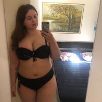 JuicyJucy's Offline Chat Room