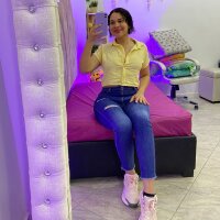 Phòng Chat Ngoại tuyến hailey_cooper