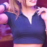 haniyasingh webcam model