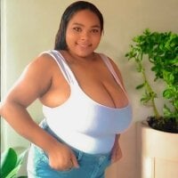 angelGgold webcam model