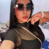 CurvyNSexyCamila