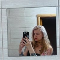 deepthroat_baby from Stripchat