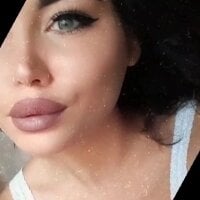 DebbieGolden Adlı Modelin Çevrimdışı Sohbet Odası