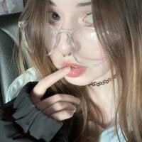 crystalD011 webcam