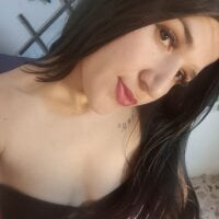 kiara20_ webcam