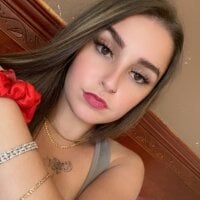 JulietJames' Offline Chat Room